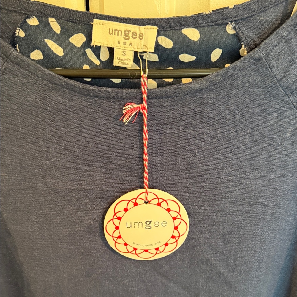 Umgee Navy Blue Short Sleeve Top with Patterned Detail (T2261) - Picture 6 of 8